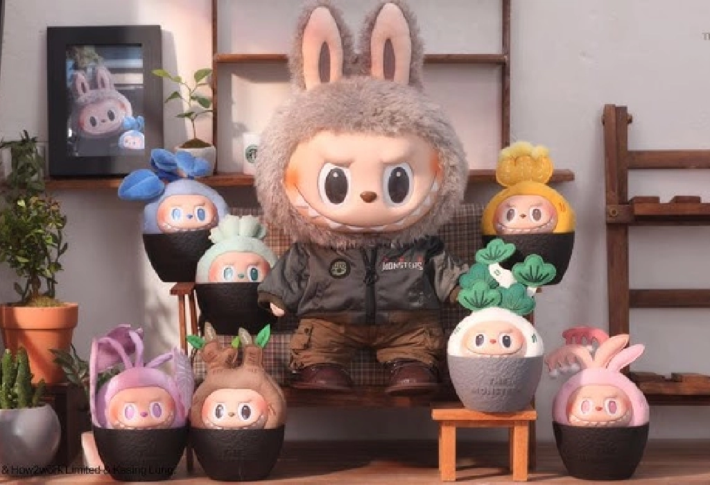 Labubu toy